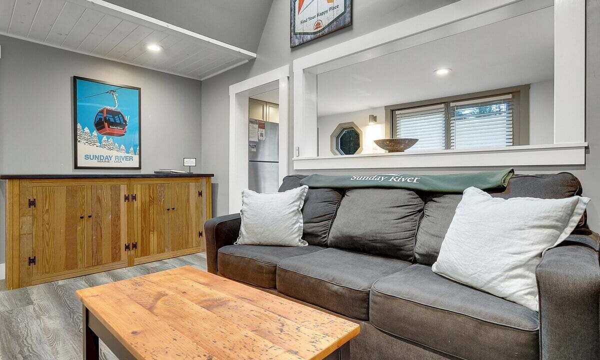 Photo of Livingroom in Bethel