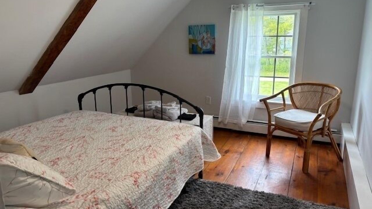 Photo of Bedroom in Walpole