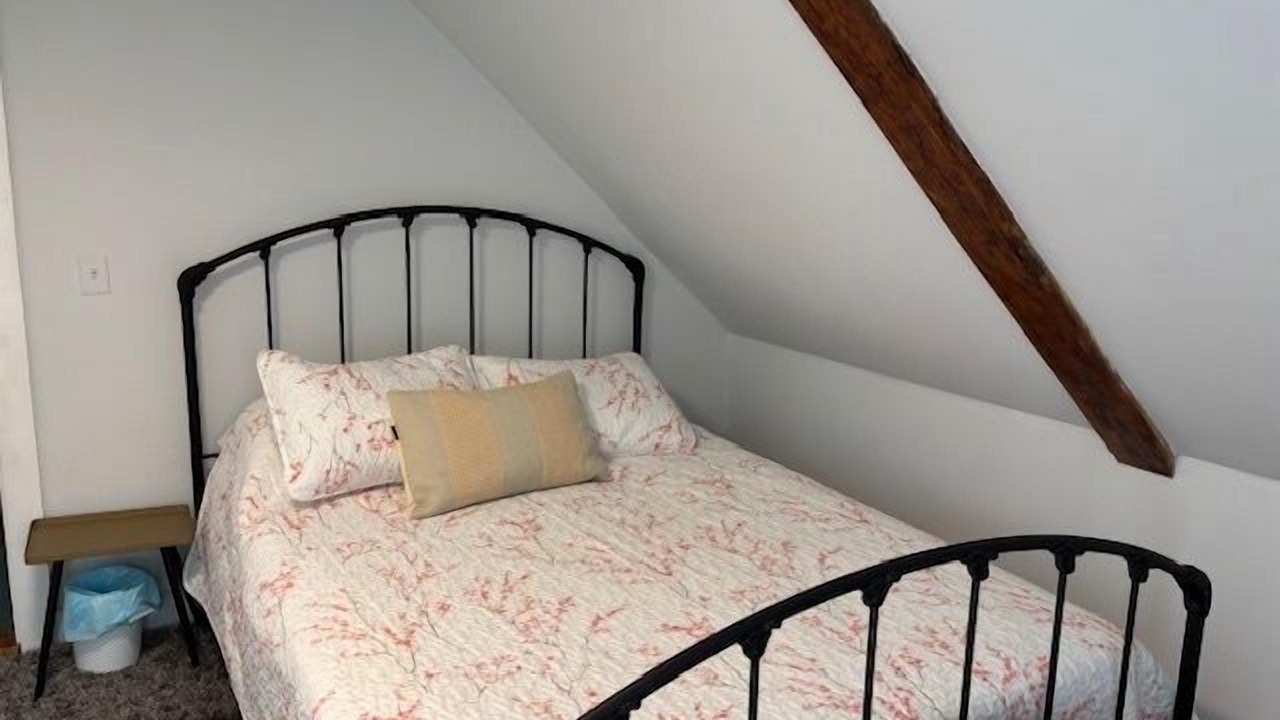 Photo of Bedroom in Walpole