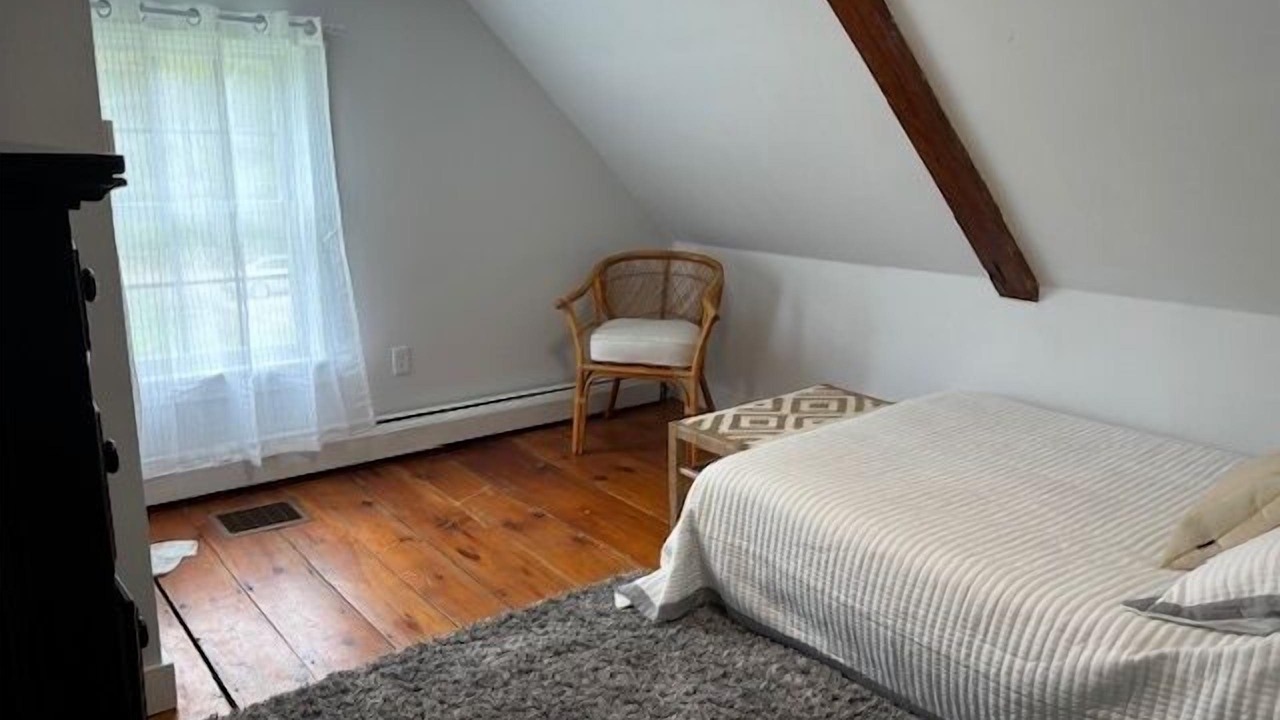 Photo of Bedroom in Walpole