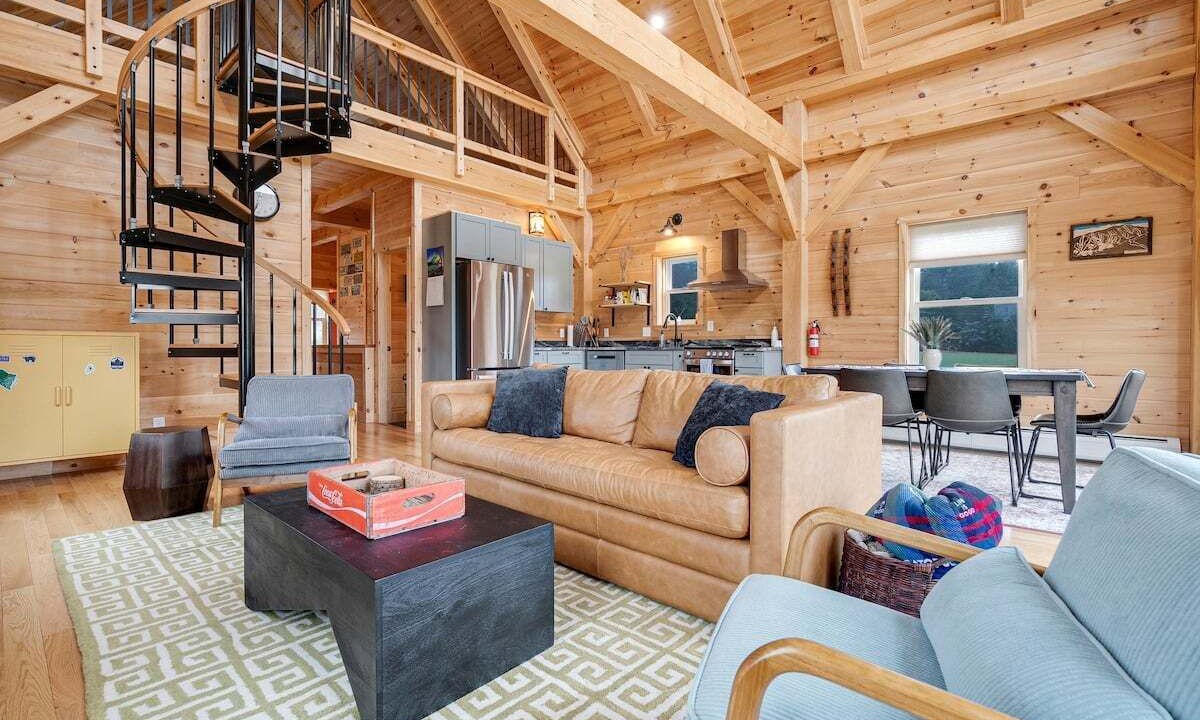 Photo of Livingroom in Bethel