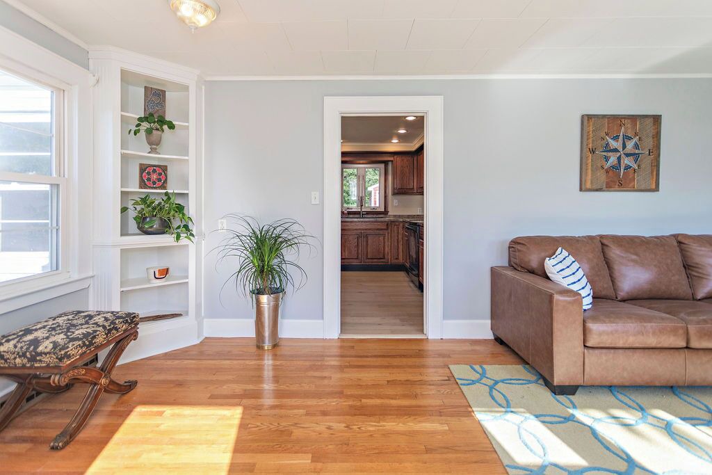 Photo of Livingroom in Pond Cove