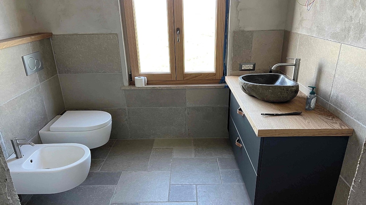 Photo of Bathroom in Magomadas