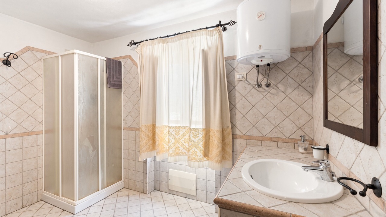 Photo of Bathroom in Scano di Montiferro