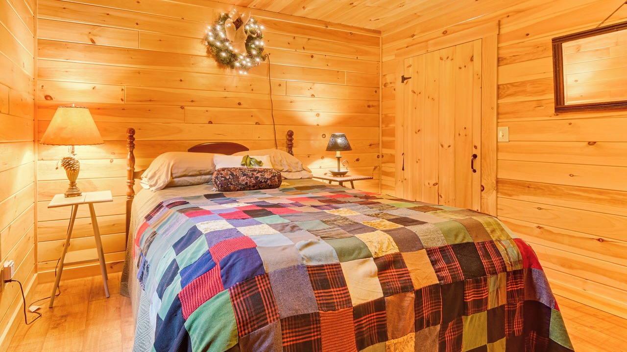 Photo of Bedroom in Phillips