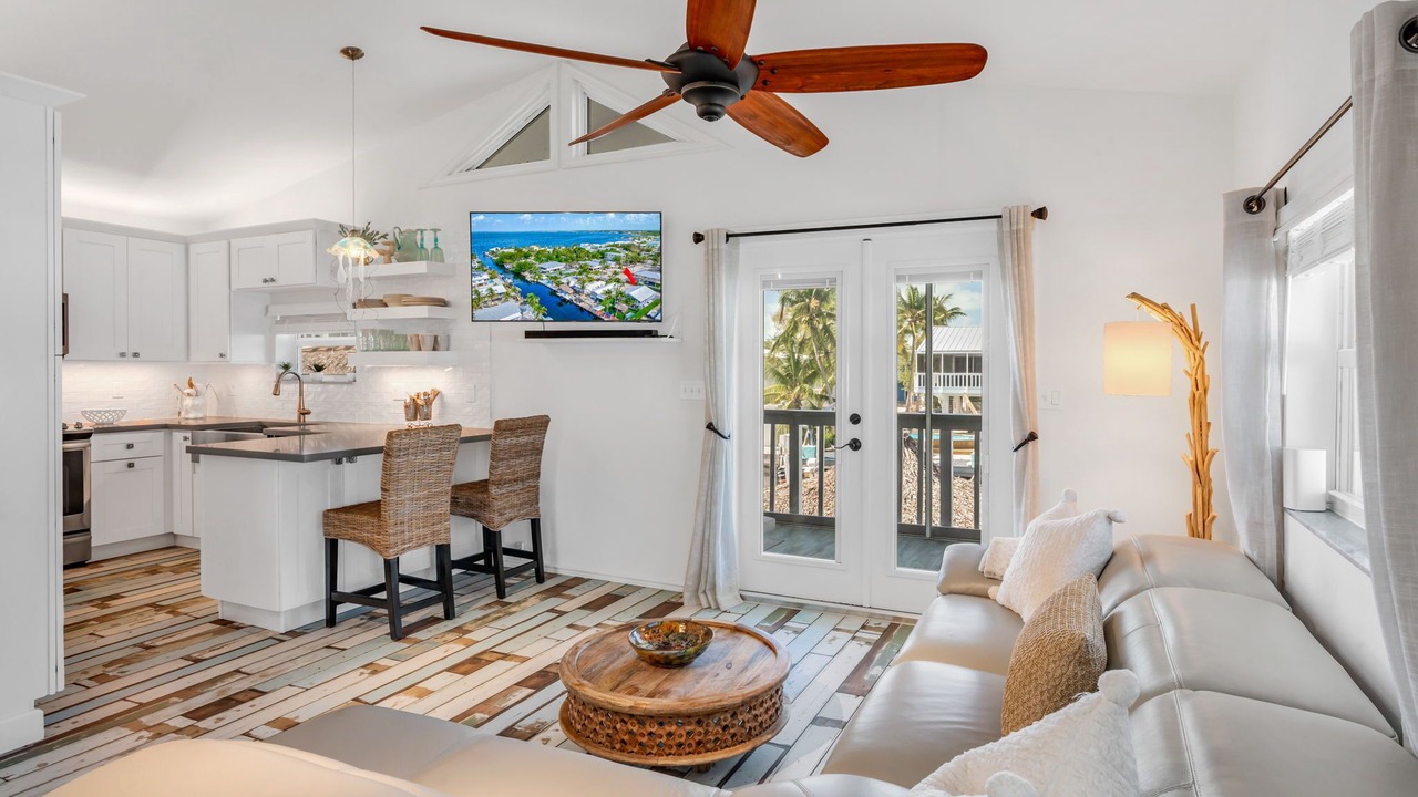 Photo of Livingroom in Twin Lakes