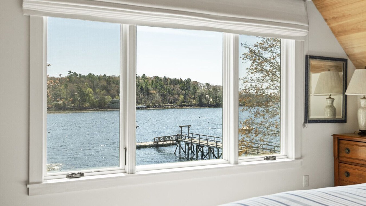 Photo of Bedroom in Bayville