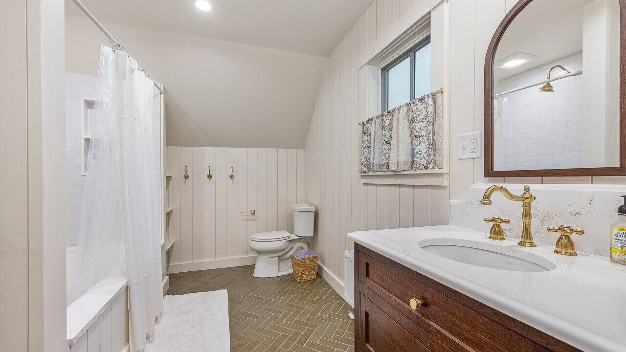 Photo of Bathroom in Bayville