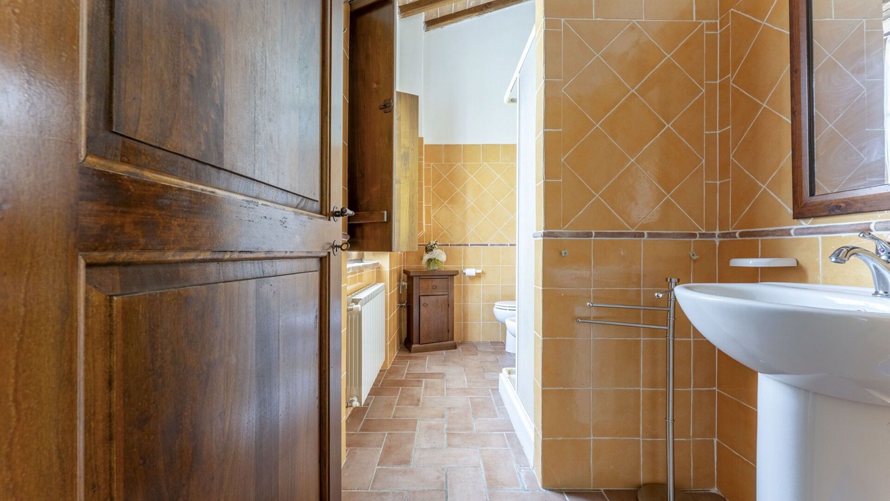 Photo of Bathroom in Radicondoli