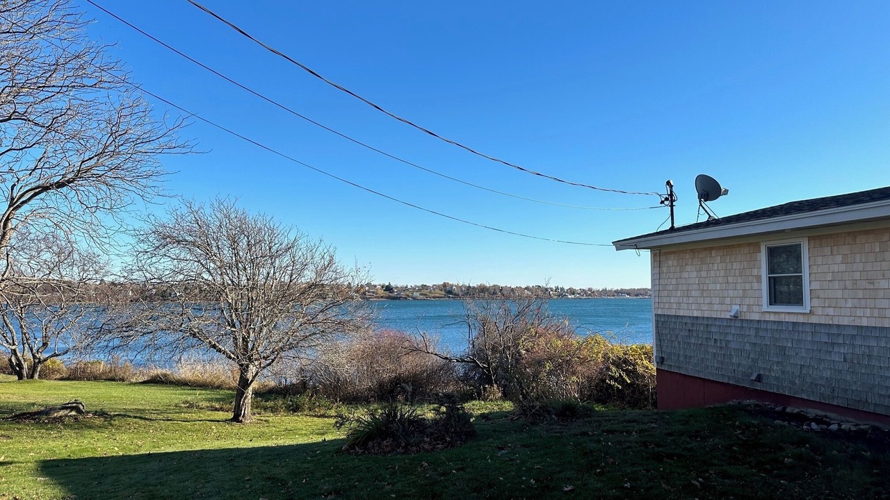 Photo of Others in Mid-Coast and Islands