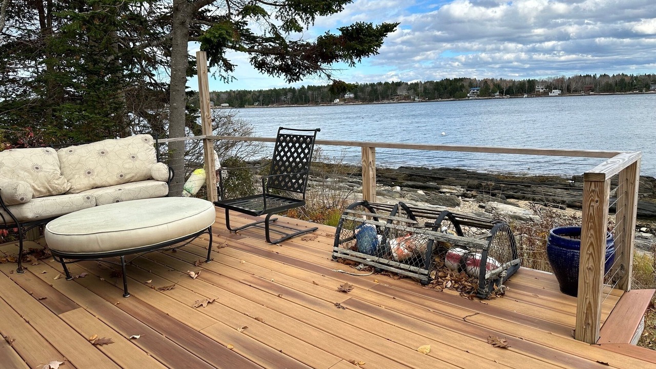 Photo of Patio Balcony in Orrs Island