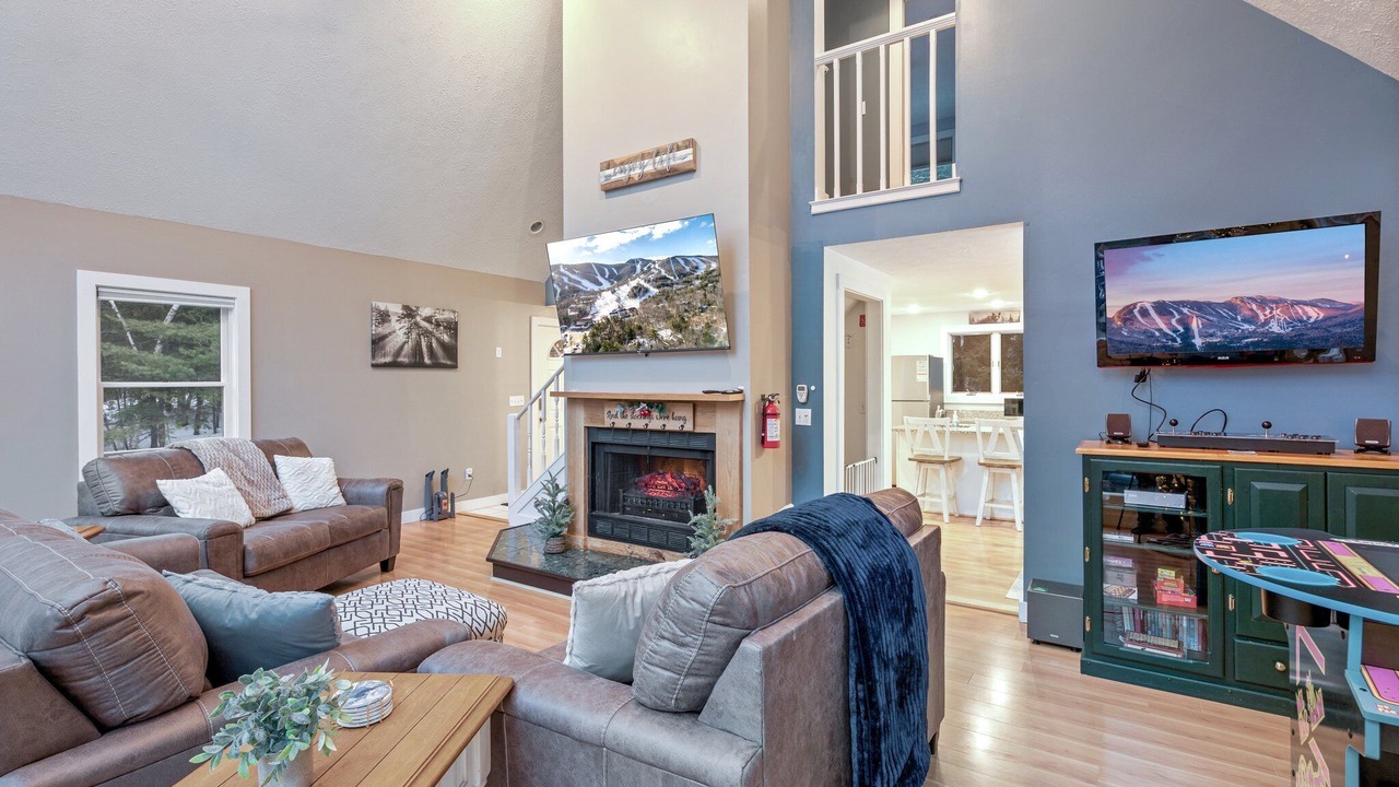Photo of Livingroom in Bethel