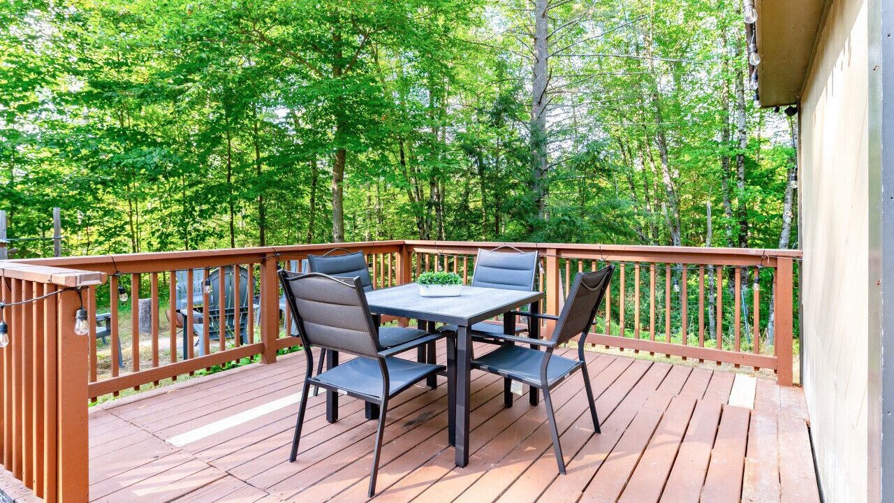Photo of Patio Balcony in Center Conway
