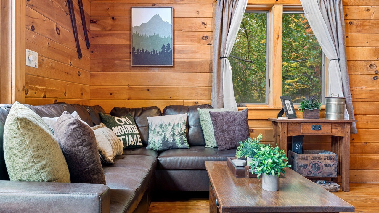 Photo of Livingroom in Bethel