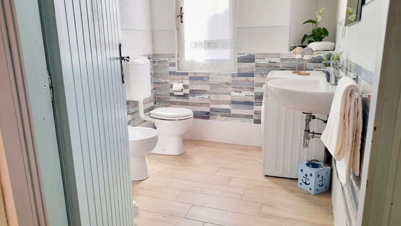 Photo of Bathroom in Eden Beach