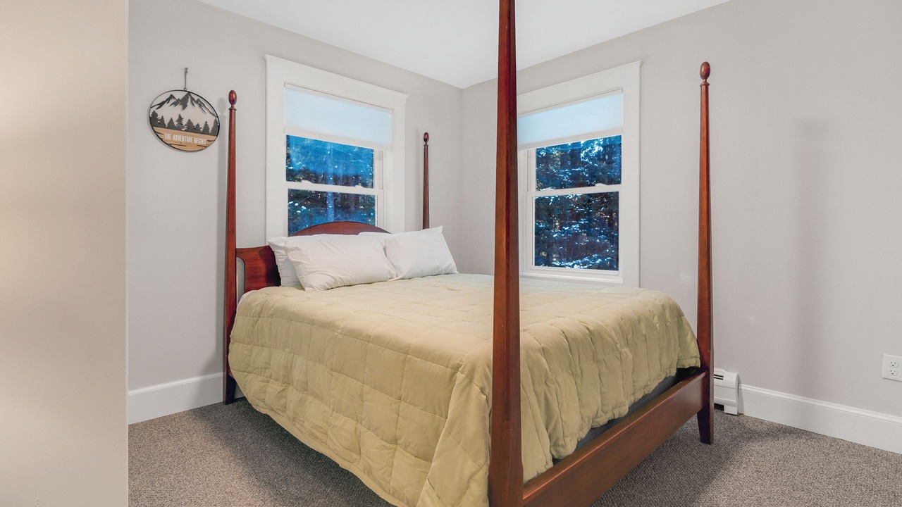 Photo of Bedroom in Rumford Center