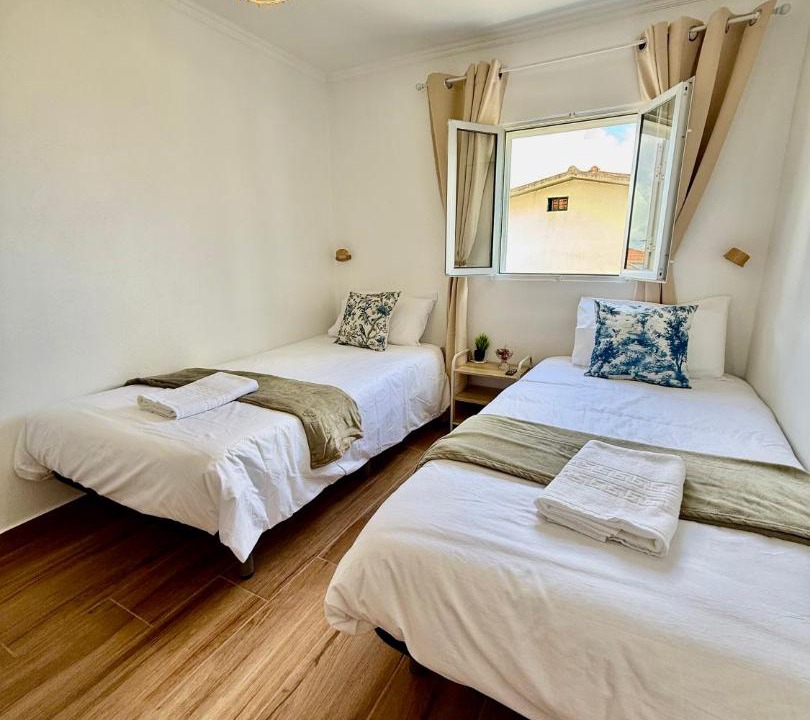 Photo of Bedroom in Estreito da Calheta