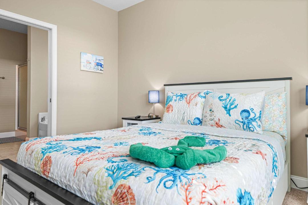 Photo of Bedroom in Mary Esther