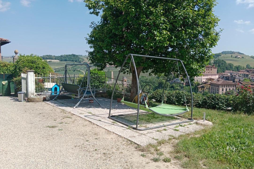 Photo of Others in Barolo