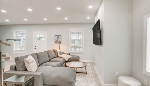 House (4 Bedrooms)