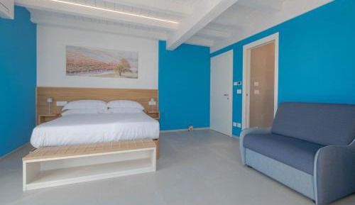 Deluxe Double Room with Extra Bed