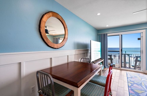 Crystal Beach Condo | Salty Dolphin - Gulf Front Oasis on Crystal Beach