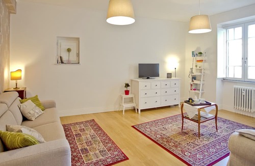 Monti Apartment | House of Bine - Perfect for families near the Colosseum