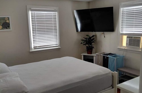 Seabrook Apartment | Seabrook Beach MULTIWEEK/LAST MINUTE DISCOUNT available 7/17-24