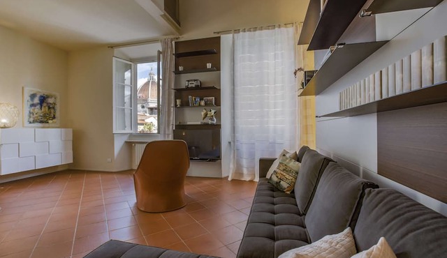 Elegant Apartment with Duomo View Residenza Covoni